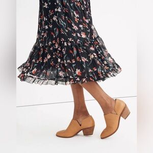 Madewell Women’s The Gloria Shoe Boot in Leather